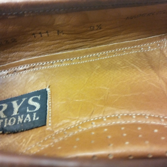 Garys International Weave Leather Loafer Shoes - Picture 6 of 8